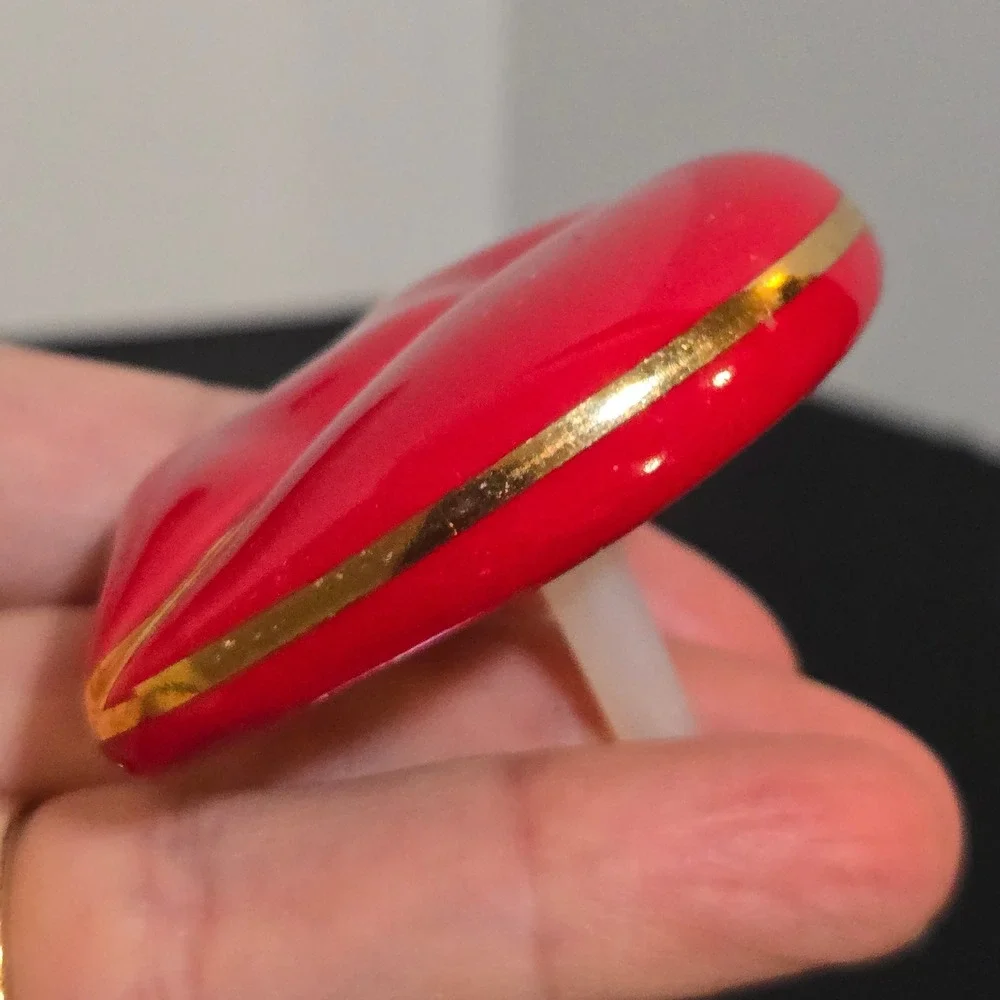 Nora Fleming Smooches Mini Red Ceramic Lips Gold Makeup Charm More Available‎